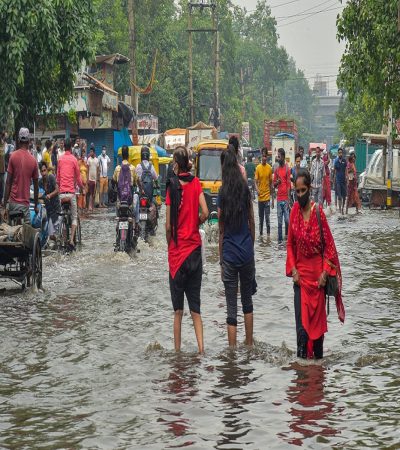 दिल्लीमध्ये मुसळधार पावसाचा कहर
